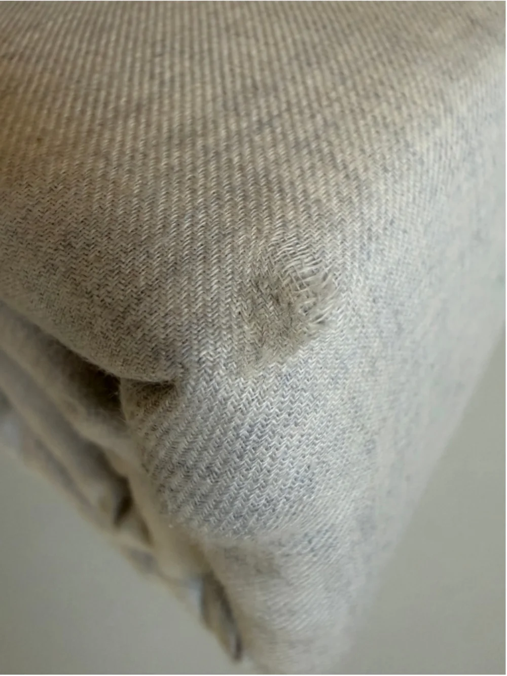 New with Damage-Casaluna Cashmere Blend Duvet Cover Set-King Light Grey